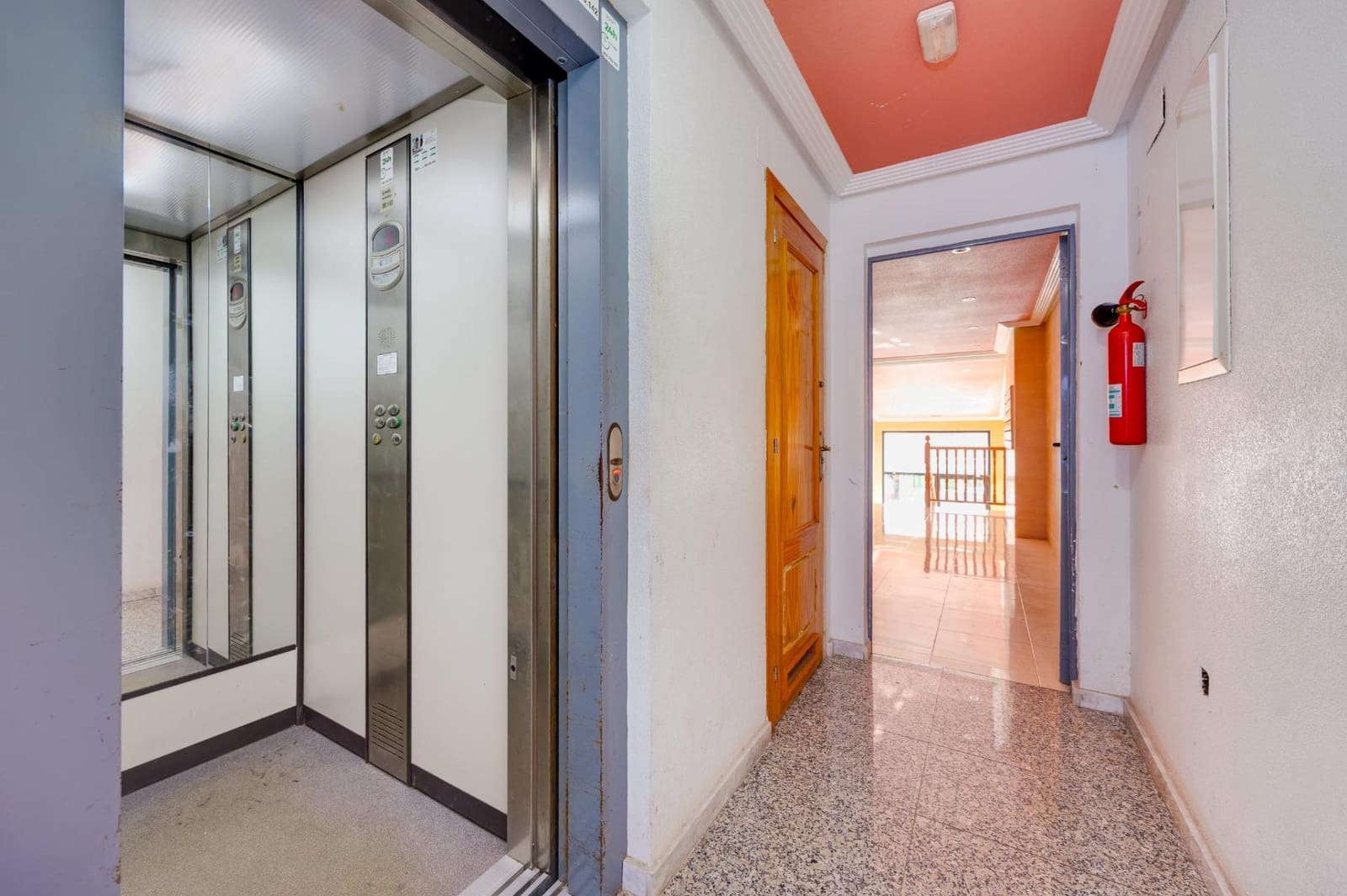 2 Zimmer Apartment zu verkaufen in Torrevieja - 170.900 € (Ref: 10032697)