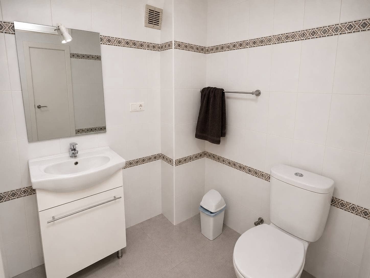 Apartamento de 3 habitaciones en Torrevieja en venta - 193.000 € (Ref: 10032708)