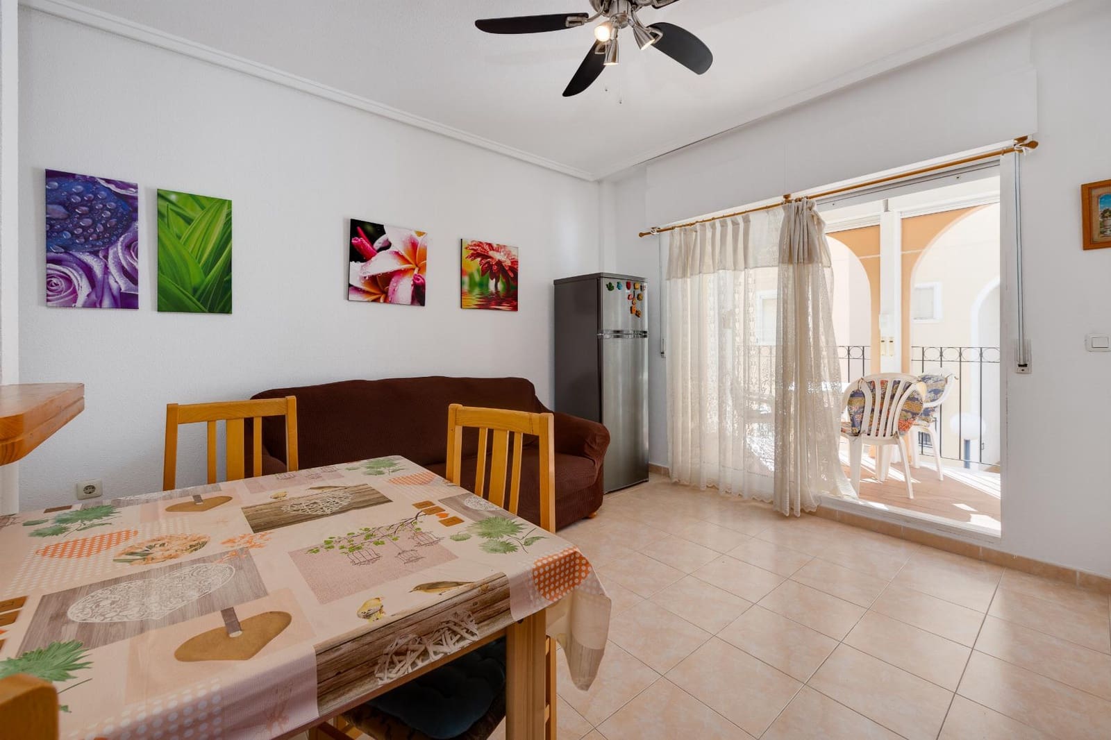 2 Zimmer Bungalow zu verkaufen in Torrevieja - 149.900 € (Ref: 10032711)