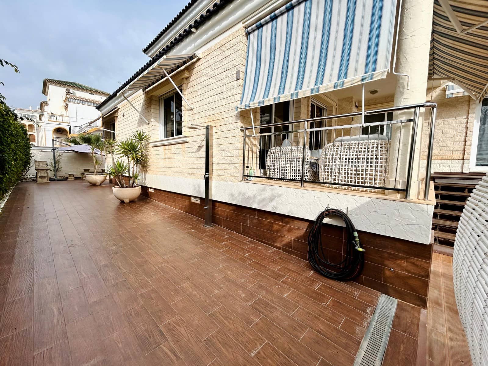 5 bedroom Villa for sale in La Mata - € 1,117,000 (Ref: 10032713)