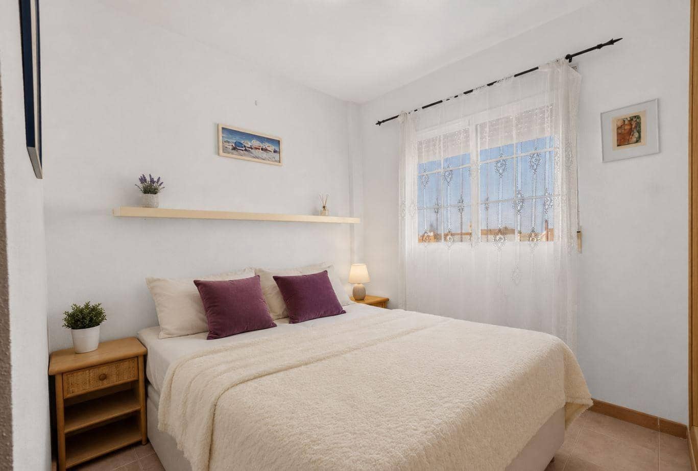 2 Zimmer Haus zu verkaufen in Torrevieja - 189.000 € (Ref: 10032716)