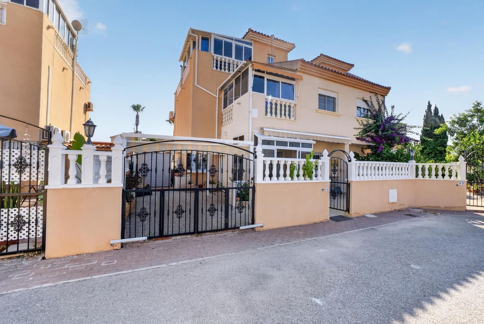 2 Zimmer Haus zu verkaufen in Torrevieja - 189.000 € (Ref: 10032716)