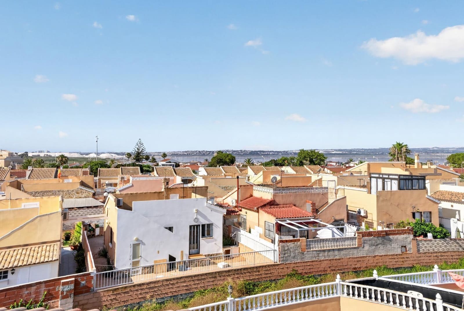 2 Zimmer Haus zu verkaufen in Torrevieja - 189.000 € (Ref: 10032716)