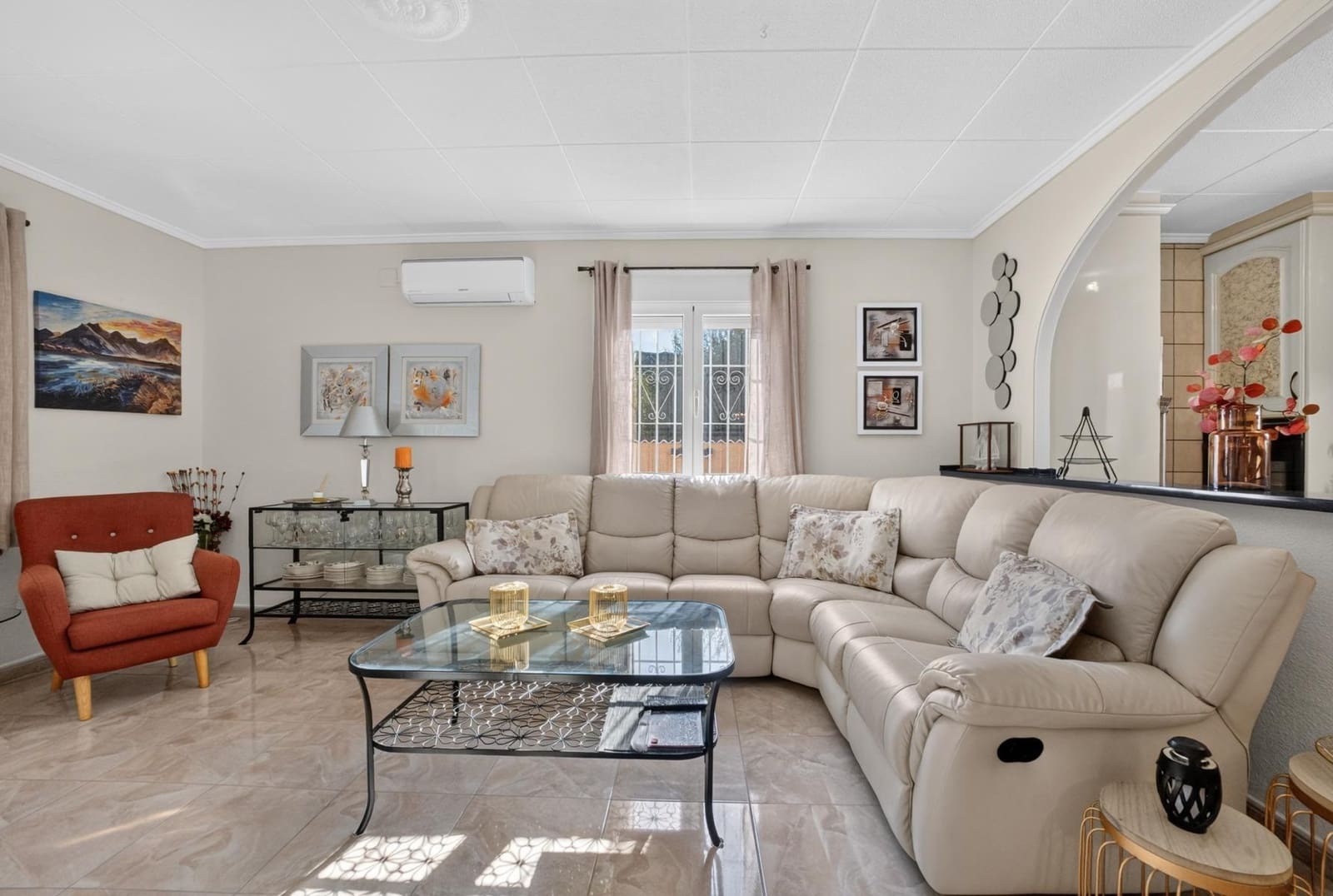 3 makuuhuone Huvila myytävänä paikassa San Luis - 359 000 € (Ref: 10032718)