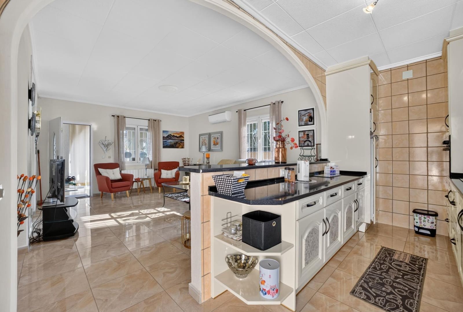 3 makuuhuone Huvila myytävänä paikassa San Luis - 359 000 € (Ref: 10032718)