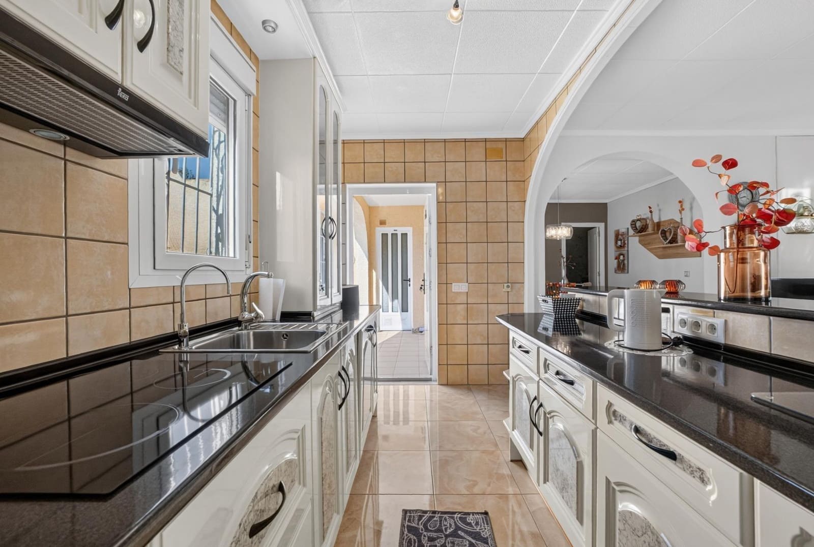 3 makuuhuone Huvila myytävänä paikassa San Luis - 359 000 € (Ref: 10032718)