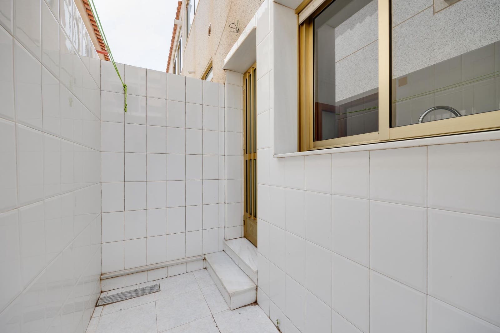 2 Zimmer Apartment zu verkaufen in Torrevieja - 139.900 € (Ref: 10032724)