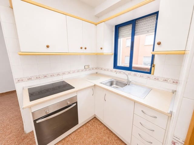 3 slaapkamer Appartement te koop in Centro - Muelle Pesquero, Torrevieja - € 127.000 (Ref: 10032725)