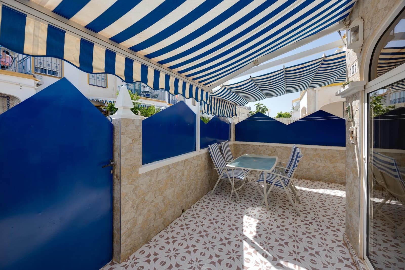 3 soverom Bungalow til salgs i Torrevieja - € 230 000 (Ref: 10032726)