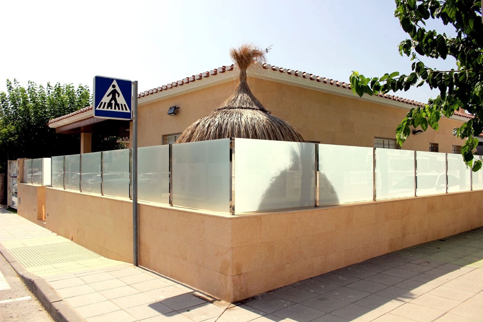 4 bedroom Villa for sale in Torre de la Horadada - € 590,000 (Ref: 10032727)