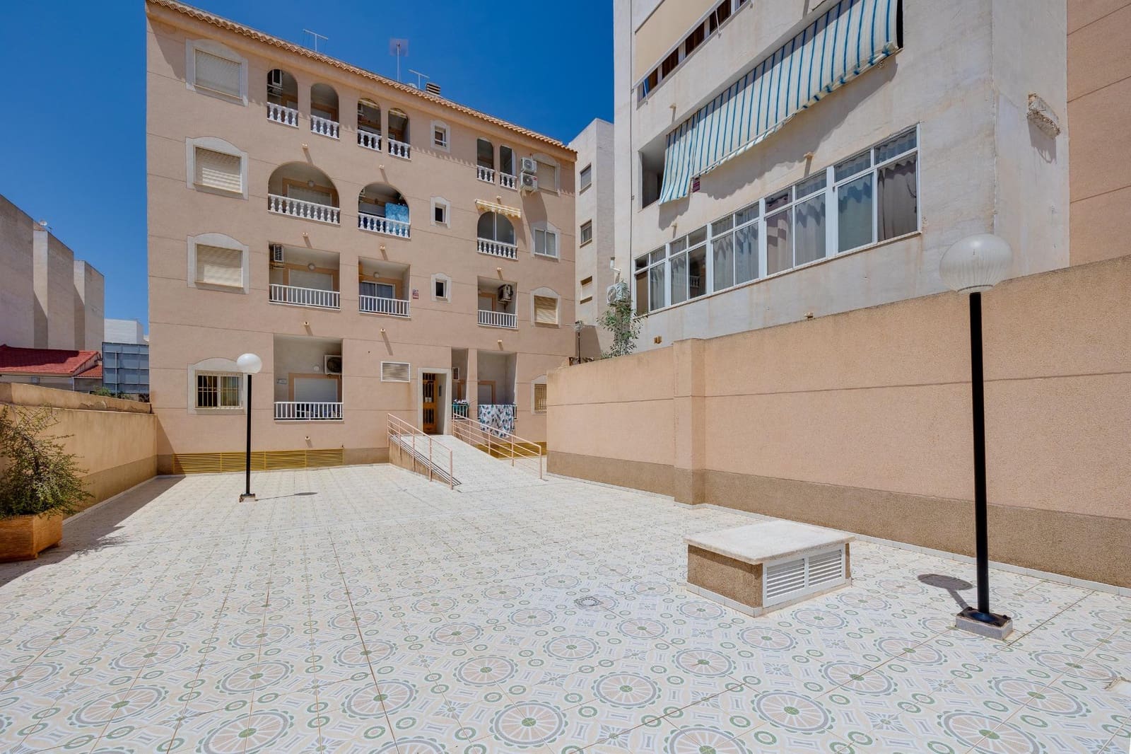 3 bedroom Penthouse for sale in Torrevieja - € 180,950 (Ref: 10032728)