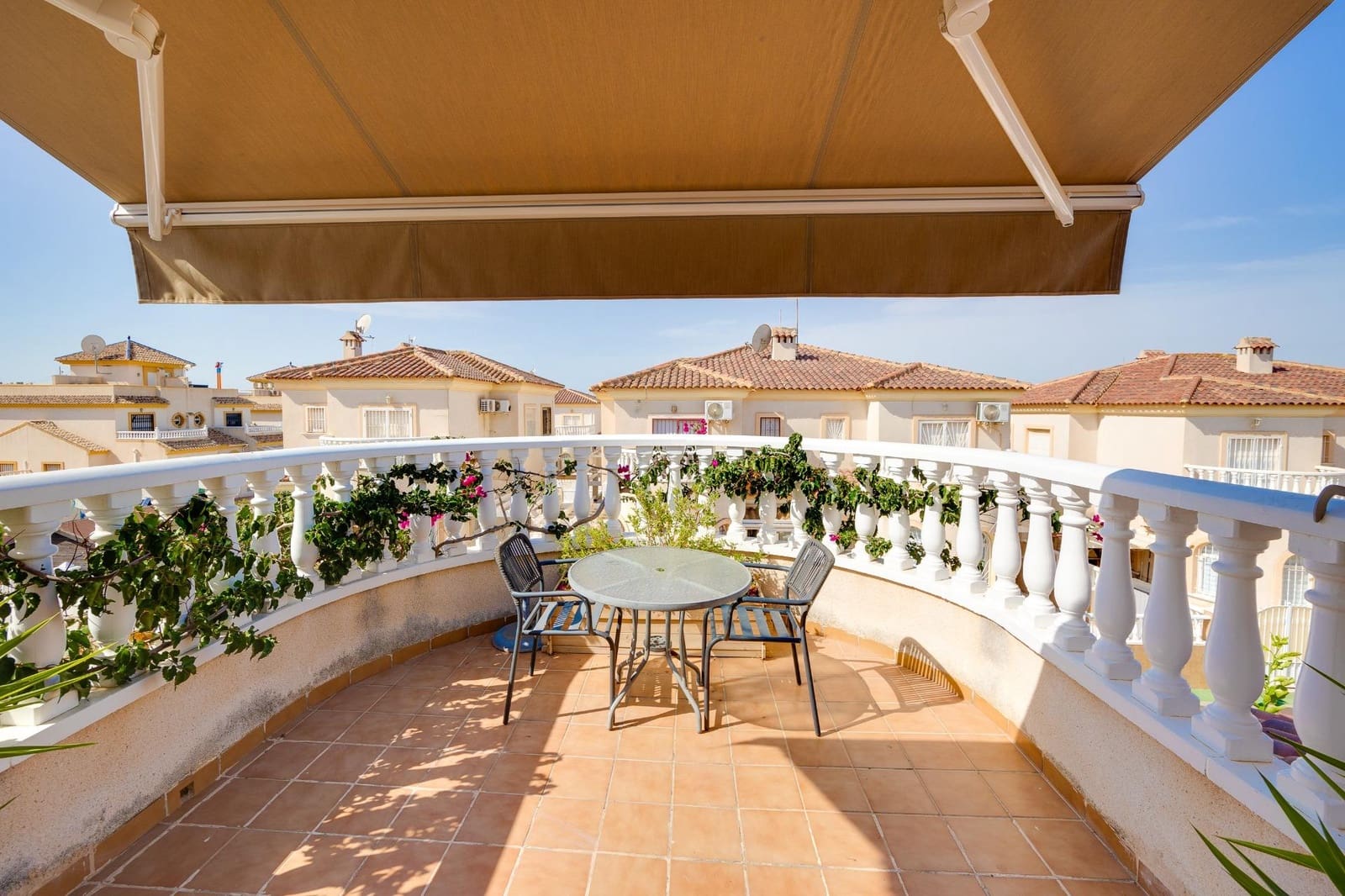2 sovrum Villa till salu i Aguas Nuevas - 189 900 € (Ref: 10032730)