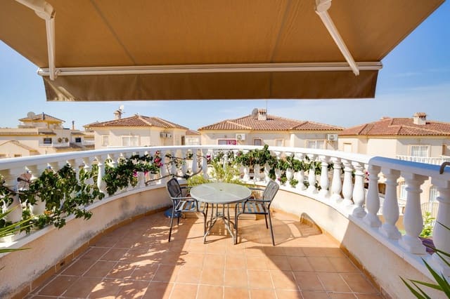 2 bedroom Villa for sale in Aguas Nuevas, Torrevieja - € 189,900 (Ref: 10032730)