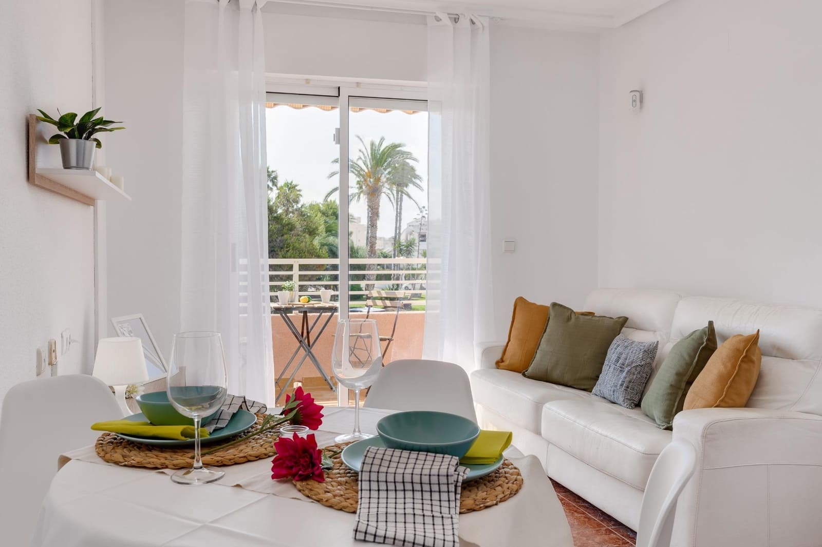 2 soveværelse Lejlighed til salg i Torrevieja - € 137.900 (Ref: 10032731)
