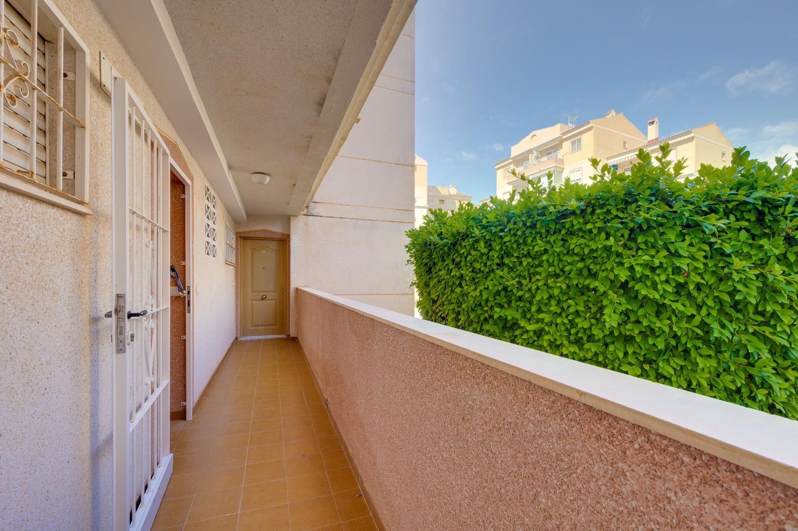 2 soveværelse Lejlighed til salg i Torrevieja - € 137.900 (Ref: 10032731)