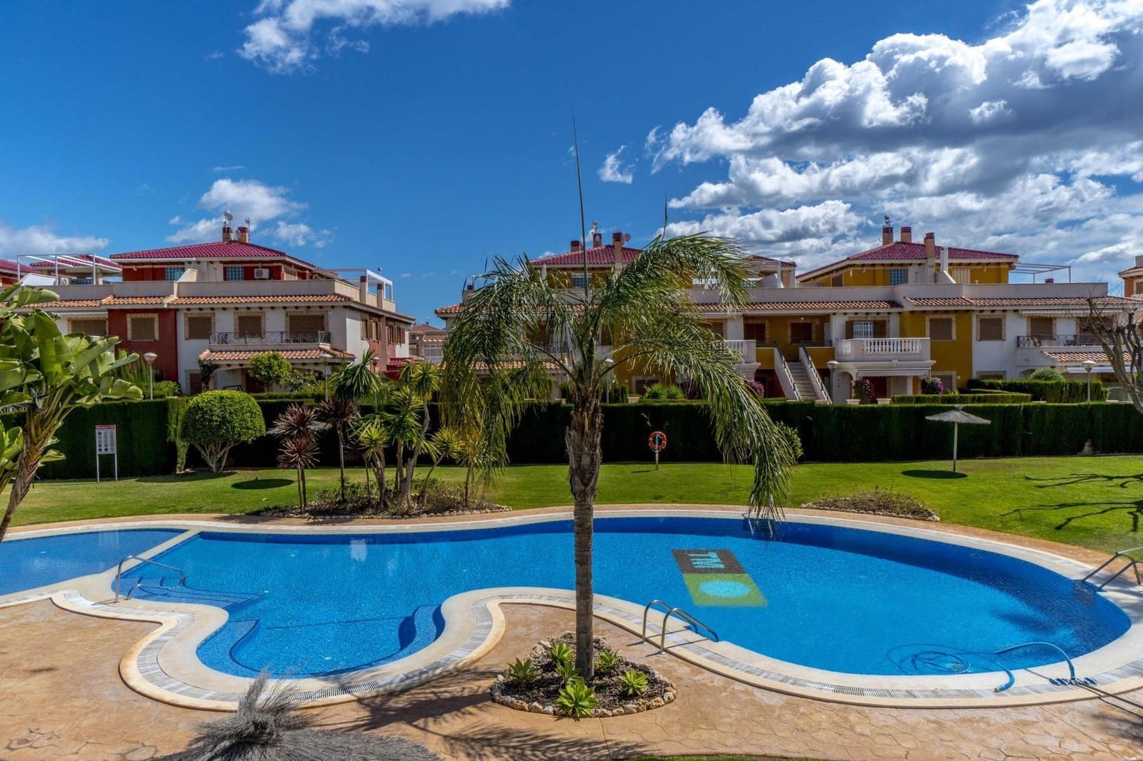 3 Zimmer Haus zu verkaufen in Orihuela Costa - 399.000 € (Ref: 10032735)