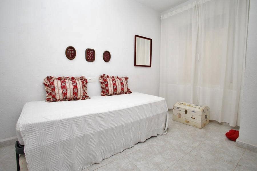 7 sypialnia Apartament na sprzedaż w Torrevieja - 660 000 € (Ref: 10032749)