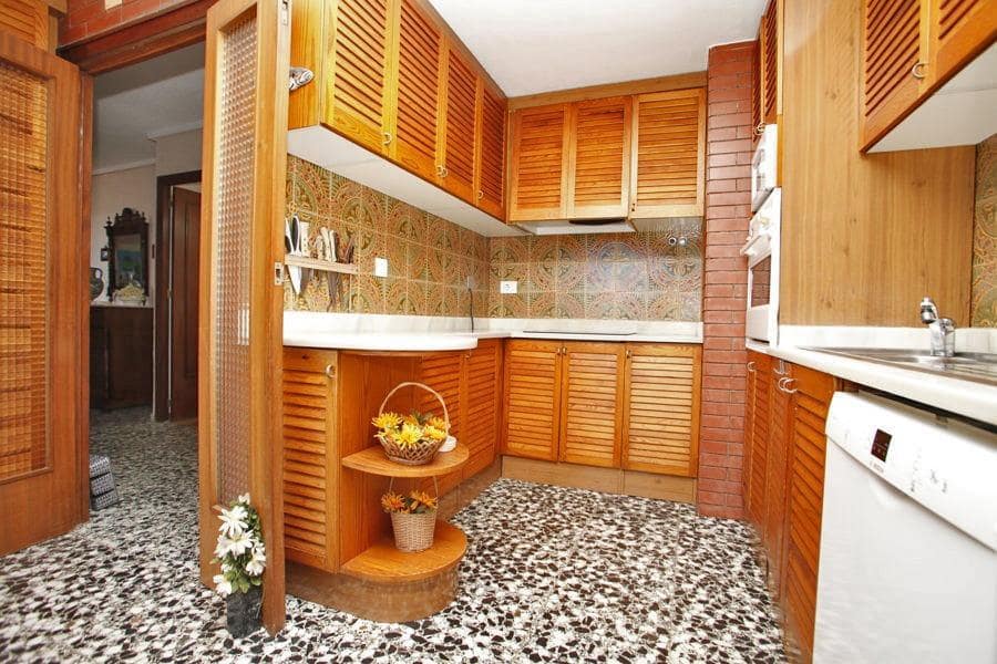7 sypialnia Apartament na sprzedaż w Torrevieja - 660 000 € (Ref: 10032749)