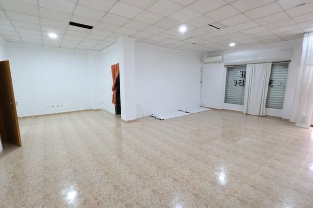 1 quarto Comercial para venda em Parque de las Naciones, Torrevieja - 125 000 € (Ref: 10032758)