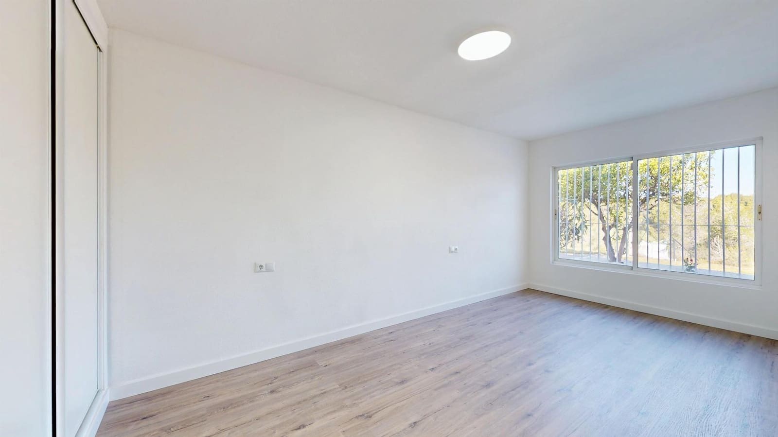 2 Zimmer Bungalow zu verkaufen in Villamartin - 199.000 € (Ref: 10032776)