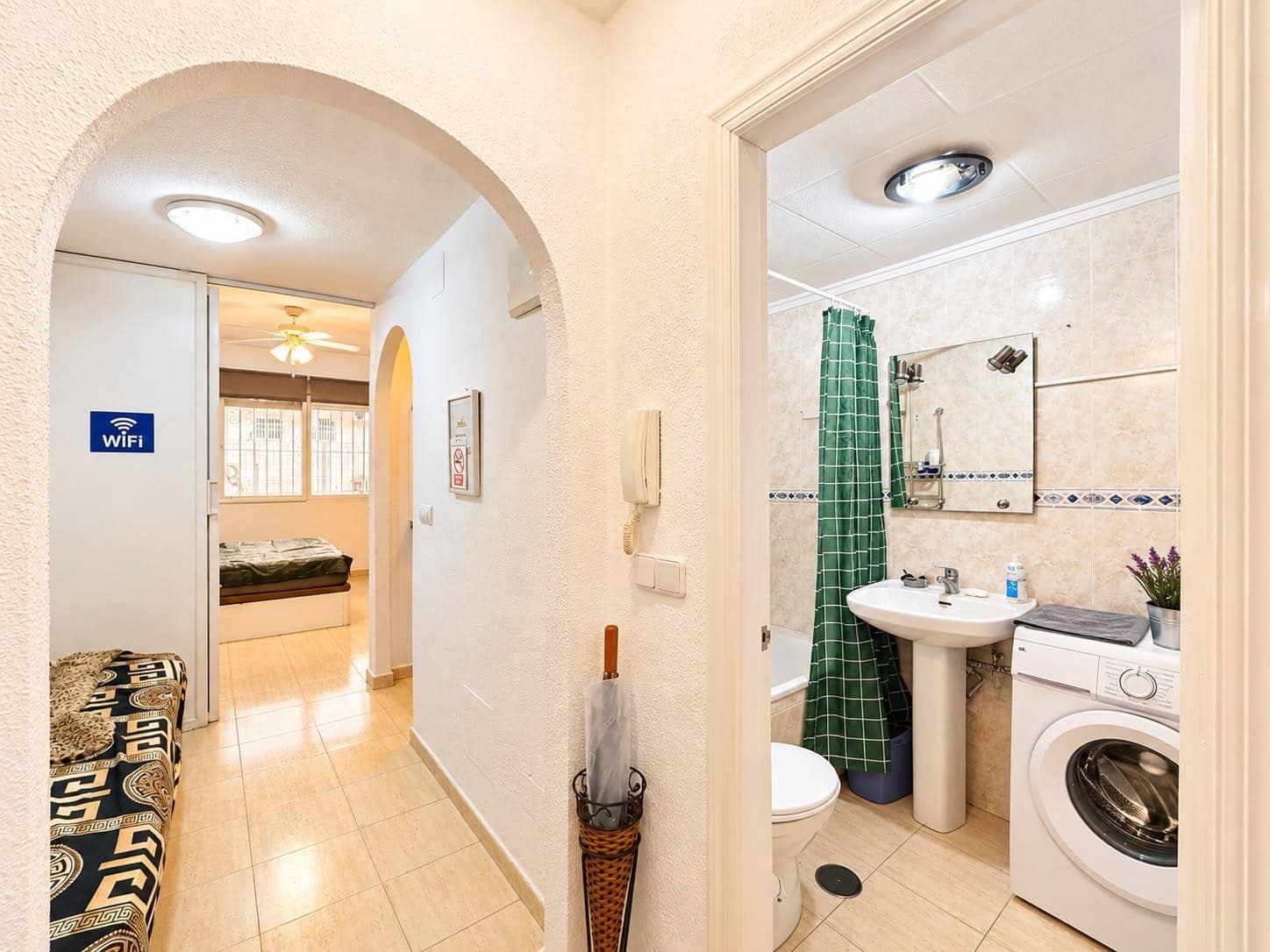 Apartamento en Torrevieja en venta con piscina - 99.900 € (Ref: 10032786)