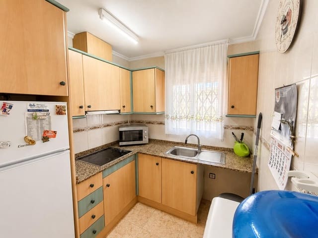 3 chambre Penthouse à vendre à Centro - Muelle Pesquero, Torrevieja - 199 900 € (Ref: 10032790)