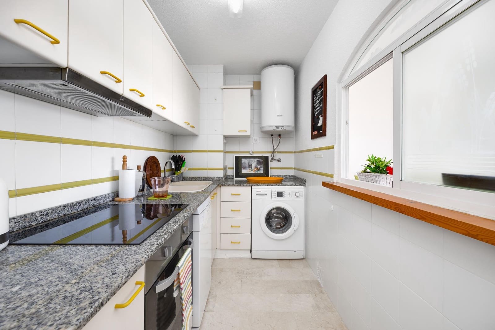 2 quarto Penthouse para venda em Torrevieja - 214 990 € (Ref: 10032792)