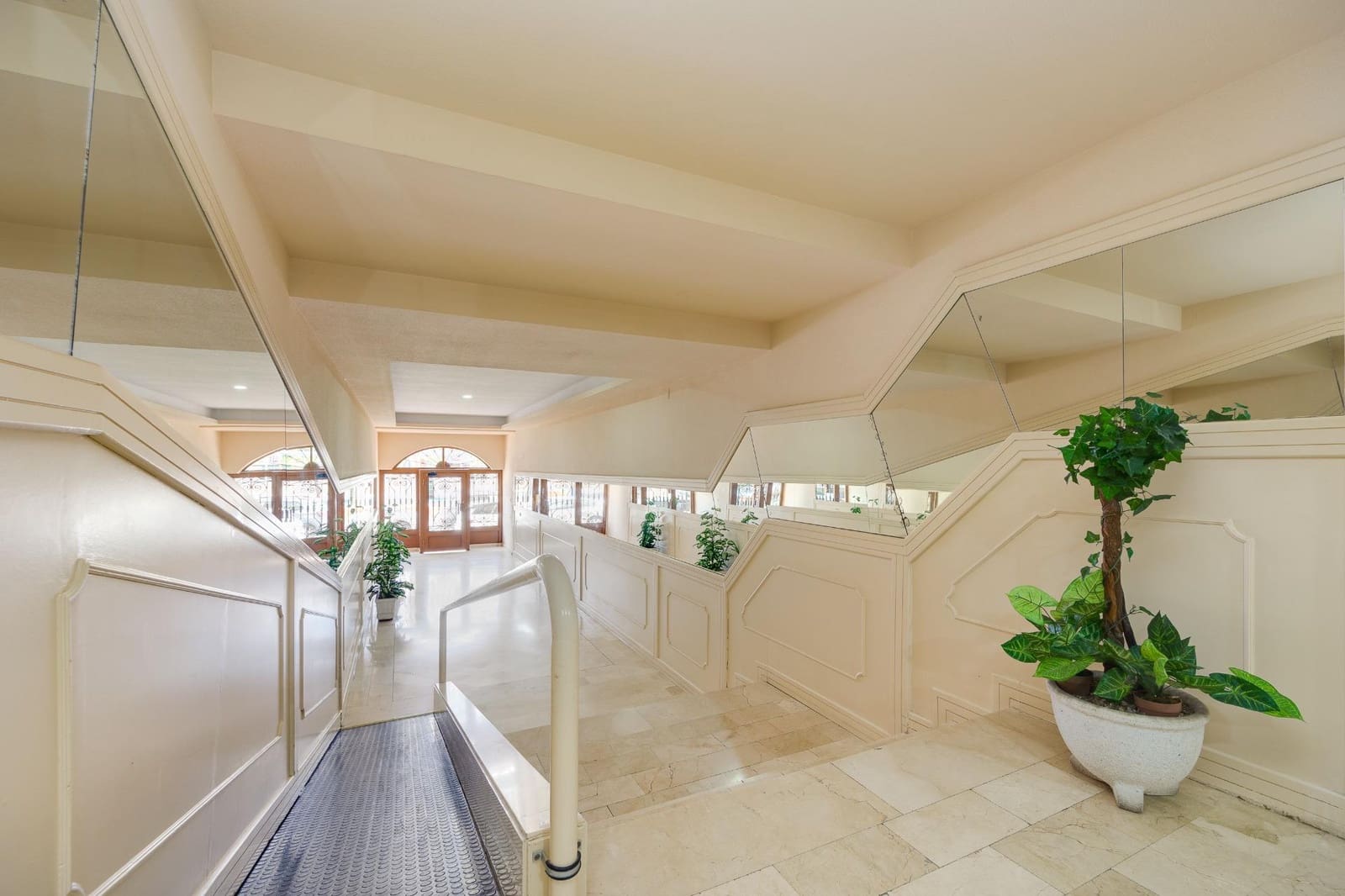 2 quarto Penthouse para venda em Torrevieja - 214 990 € (Ref: 10032792)