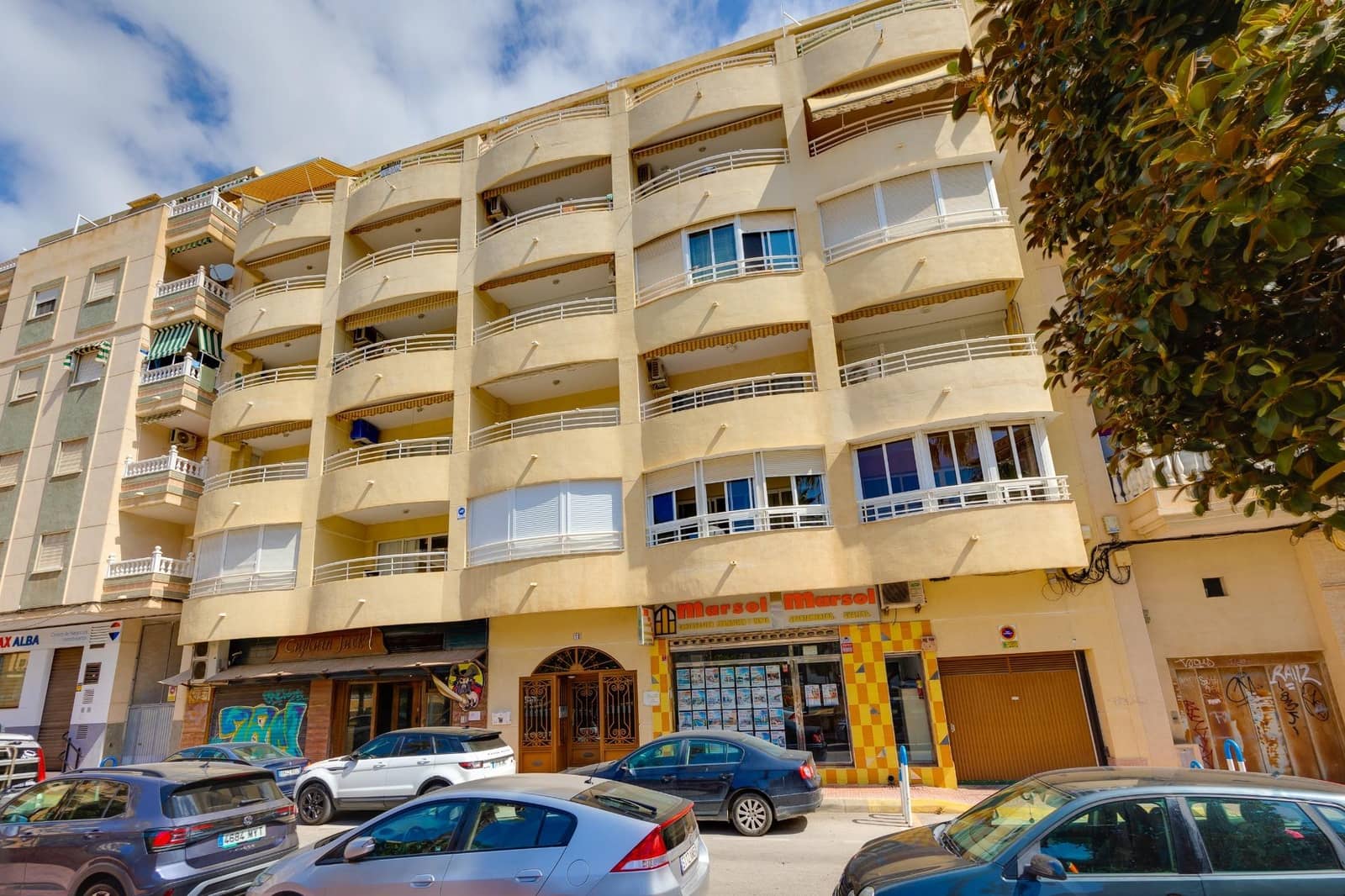 2 quarto Penthouse para venda em Torrevieja - 214 990 € (Ref: 10032792)