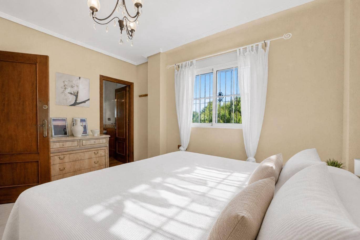 7 camera da letto Villa in vendita in La Zenia - 839.000 € (Rif: 10032796)