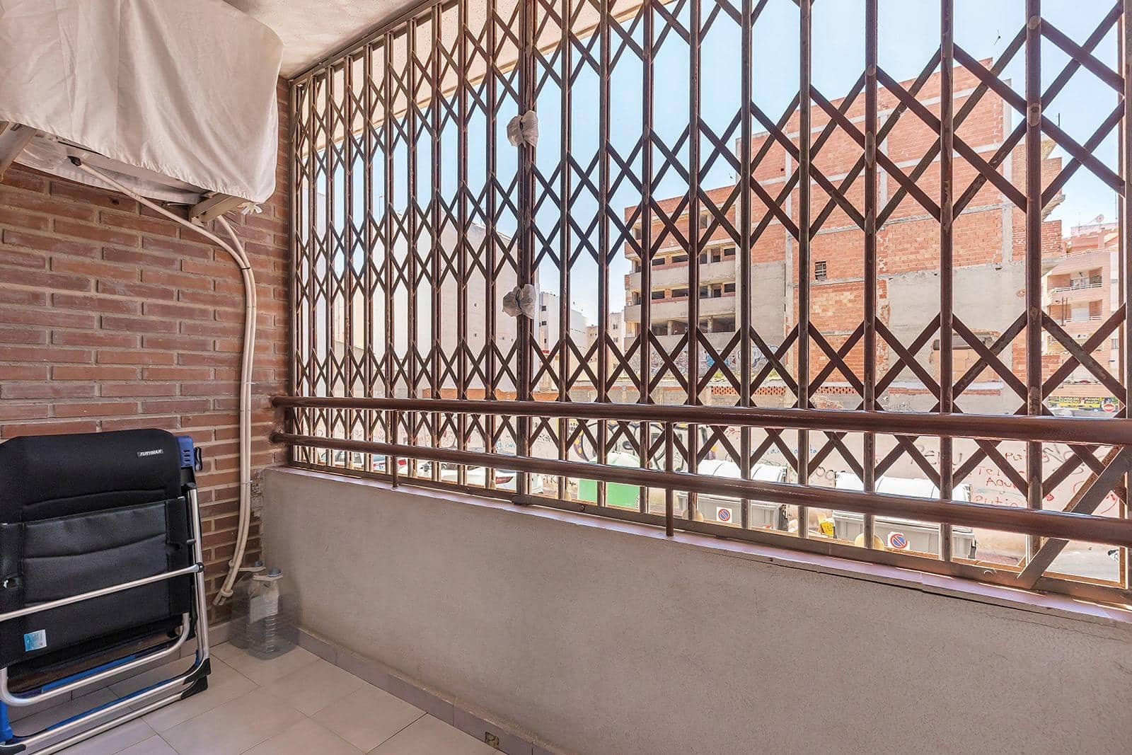 2 sypialnia Apartament na sprzedaż w Torrevieja - 130 000 € (Ref: 10032799)