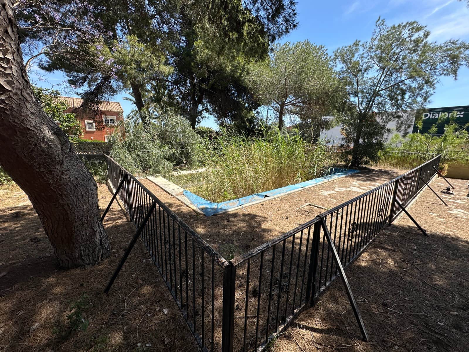 8 Zimmer Villa zu verkaufen in Torrevieja - 550.000 € (Ref: 10032808)