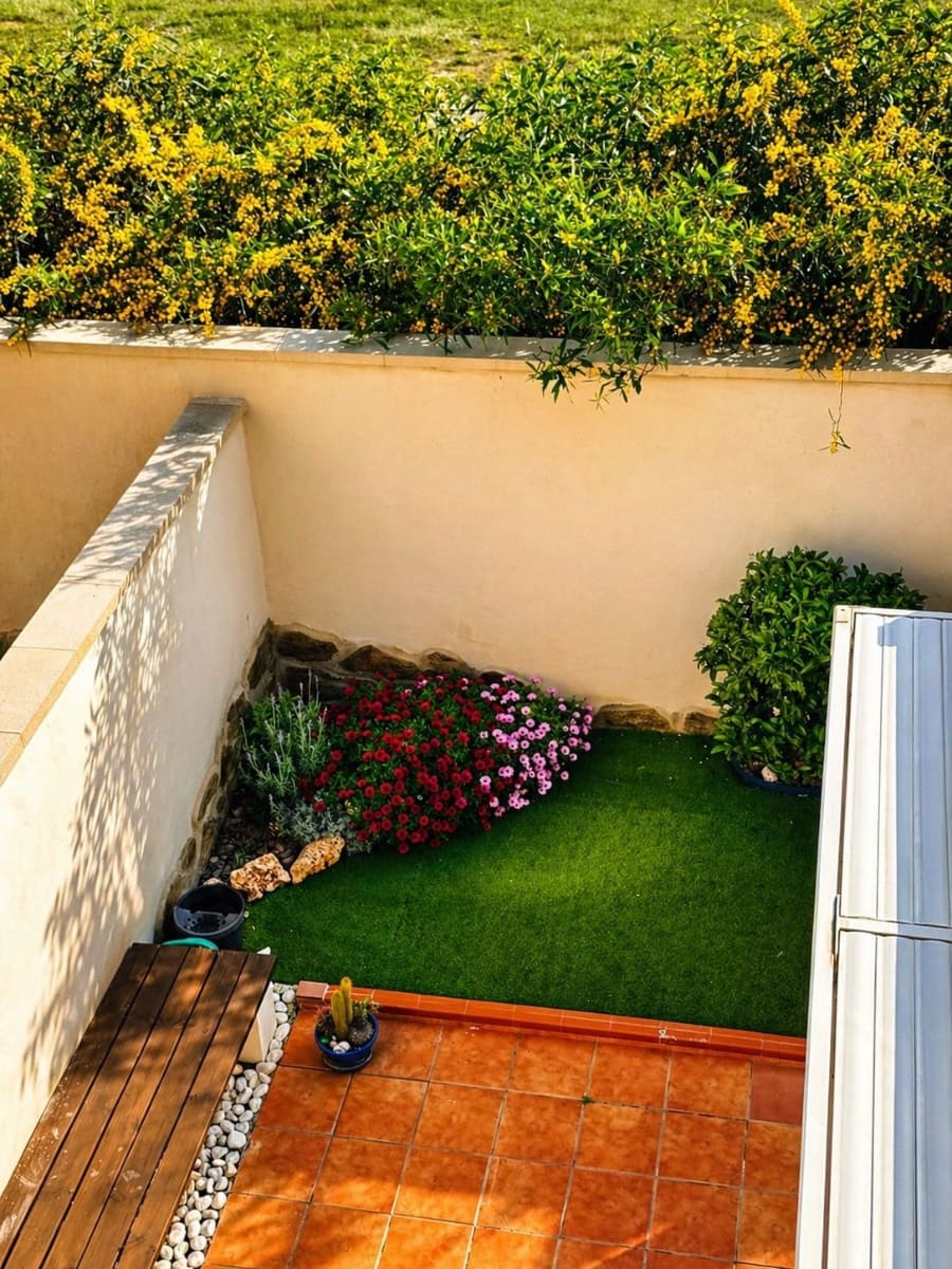 Chalet de 3 habitaciones en Torrevieja en venta - 399.000 € (Ref: 10032809)
