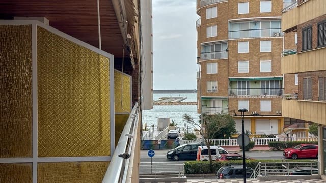 Apartamento de 2 habitaciones en Playa de los Náufragos, Torrevieja en venta - 249.900 € (Ref: 10032817)