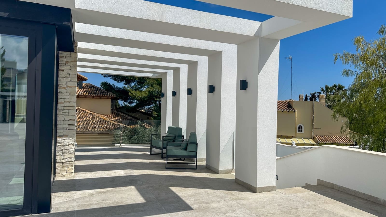 4 quarto Moradia para venda em Villamartin - 2 950 000 € (Ref: 10032821)