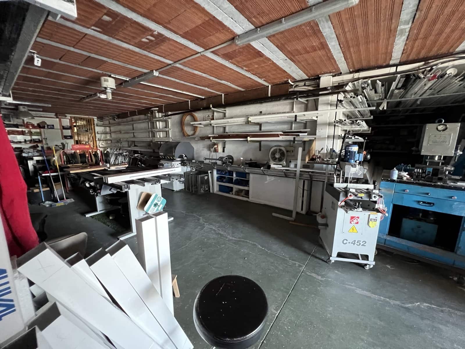 Comercial para venda em Torrevieja - 1 000 000 € (Ref: 10032830)