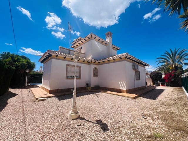 3 sovrum Villa till salu i La Zenia, Orihuela - 780 000 € (Ref: 10032834)