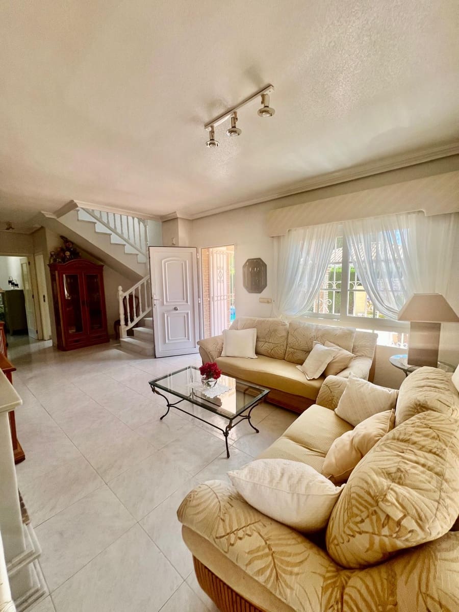 3 sovrum Villa till salu i Orihuela Costa - 780 000 € (Ref: 10032834)