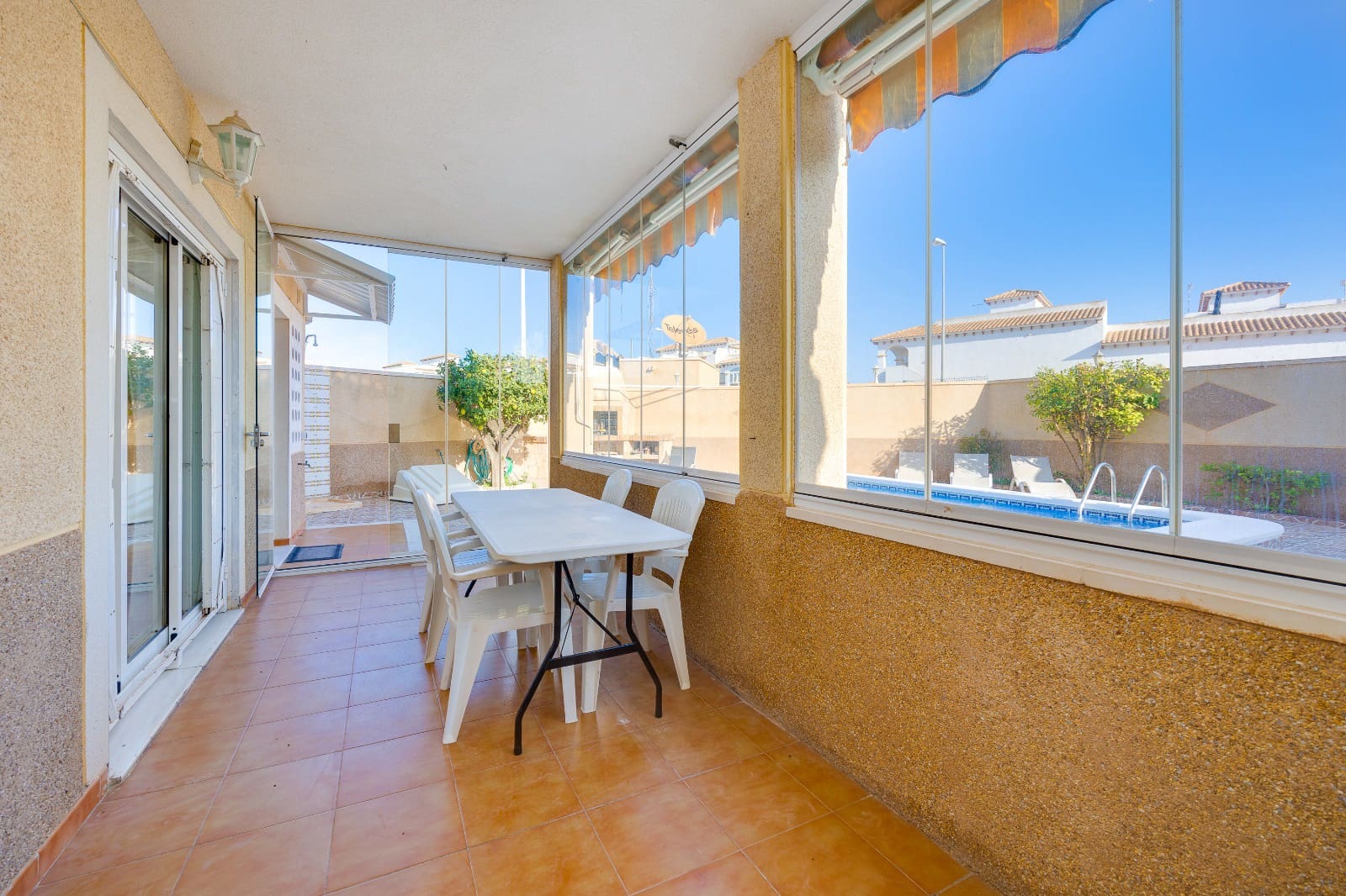 3 bedroom Bungalow for sale in Orihuela Costa - € 339,000 (Ref: 10032836)