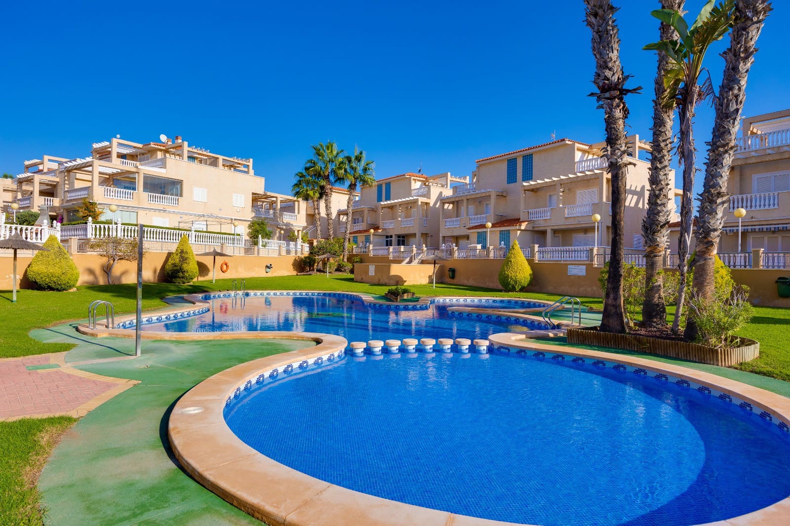 3 bedroom Bungalow for sale in Orihuela Costa - € 339,000 (Ref: 10032836)