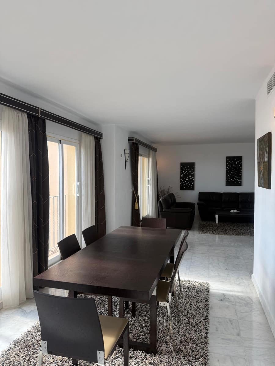 4 chambre Penthouse à vendre à Torrevieja - 495 000 € (Ref: 10032841)
