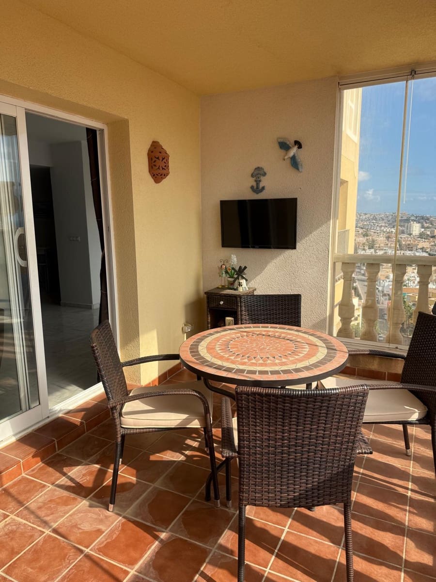 4 chambre Penthouse à vendre à Torrevieja - 495 000 € (Ref: 10032841)