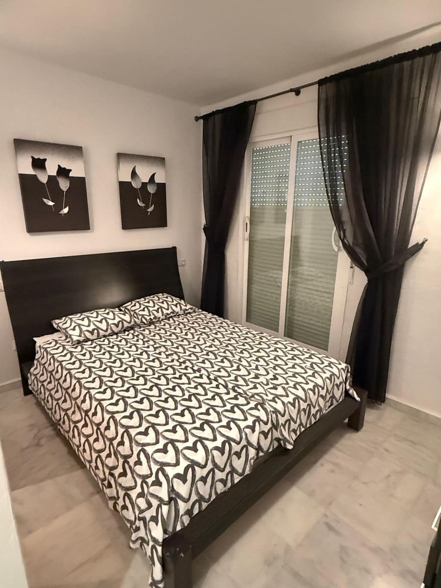 4 chambre Penthouse à vendre à Torrevieja - 495 000 € (Ref: 10032841)