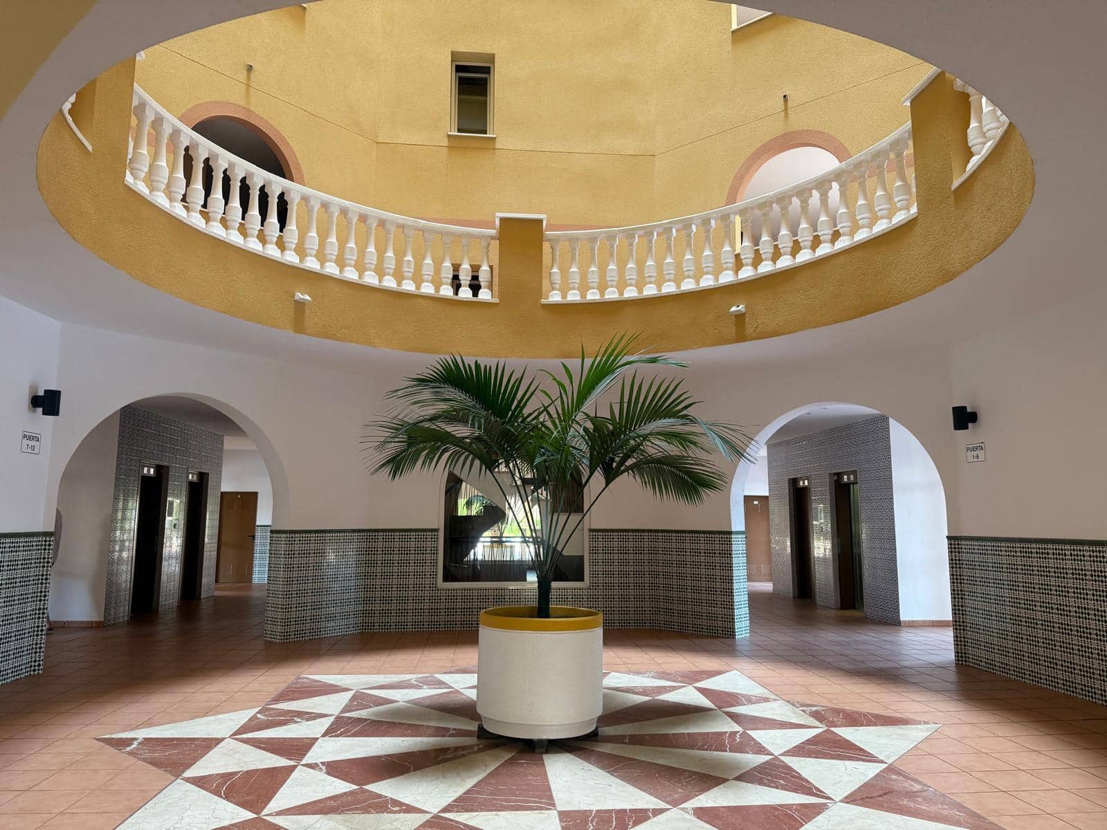 4 chambre Penthouse à vendre à Torrevieja - 495 000 € (Ref: 10032841)