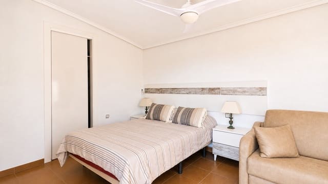 2 quarto Bungalow para venda em Los Frutales, Torrevieja - 209 000 € (Ref: 10032842)