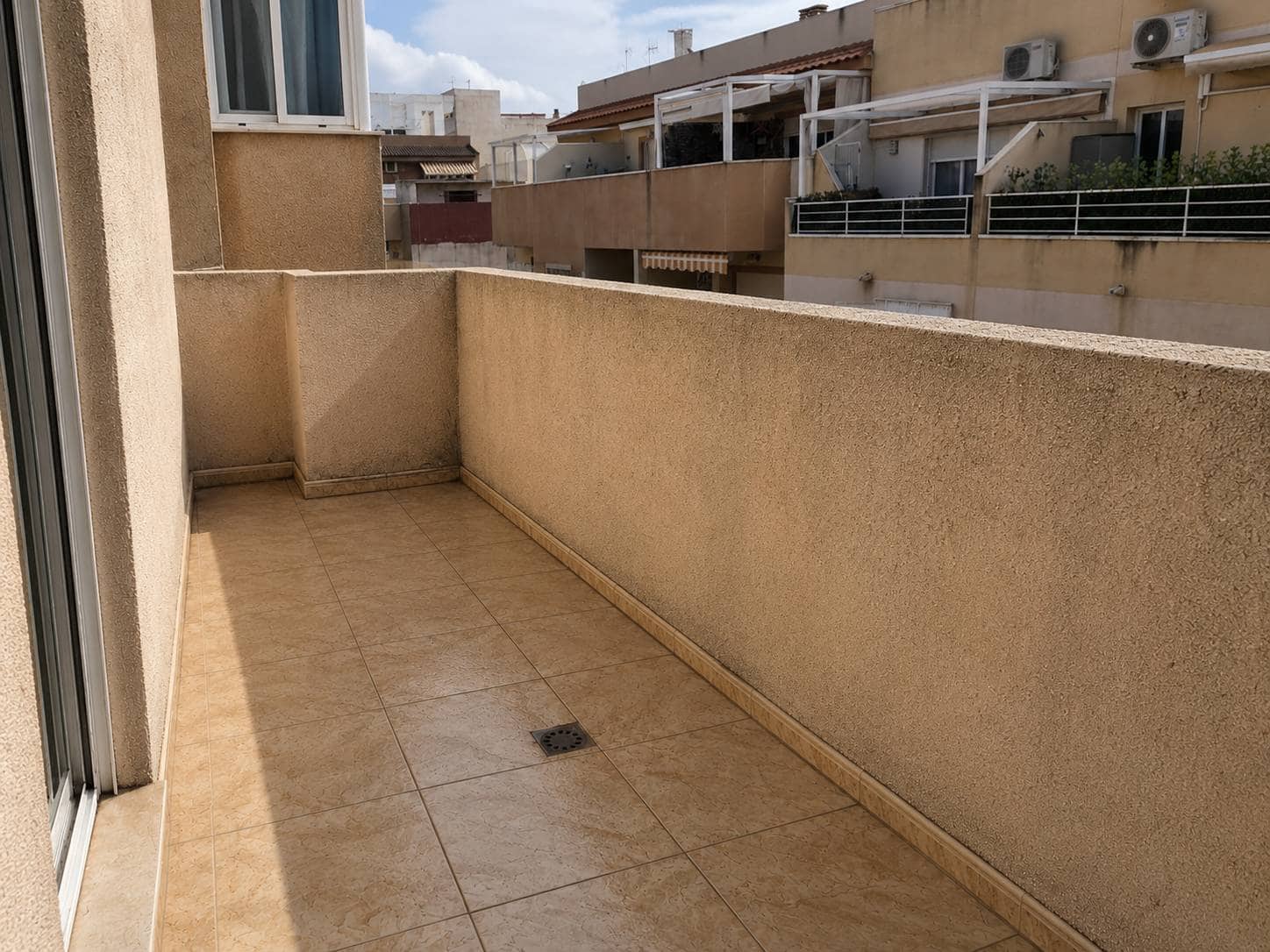2 Zimmer Apartment zu verkaufen in Torrevieja - 136.500 € (Ref: 10032843)