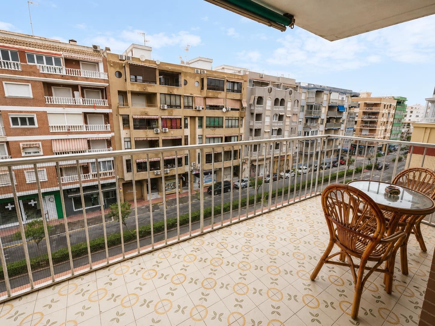 2 soverom Leilighet til salgs i Torrevieja - € 167 000 (Ref: 10032847)