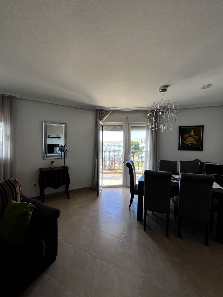 3 chambre Appartement à vendre à Torrevieja - 450 000 € (Ref: 10032852)