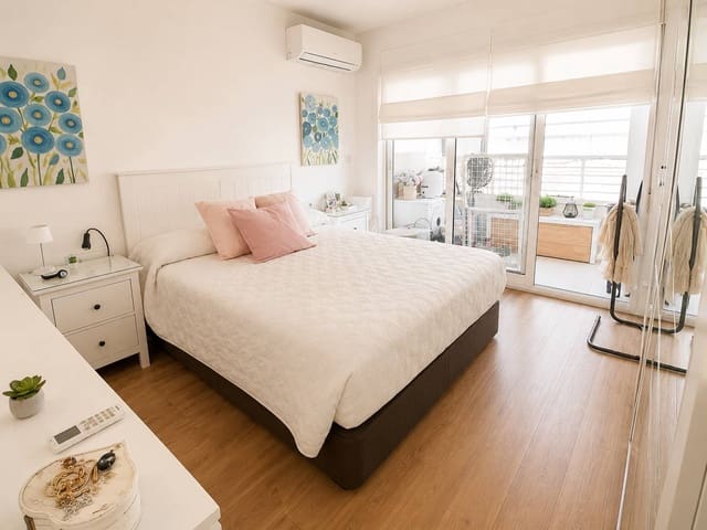 3 soveværelse Lejlighed til salg i Playa del Cura, Torrevieja - € 310.000 (Ref: 10032854)