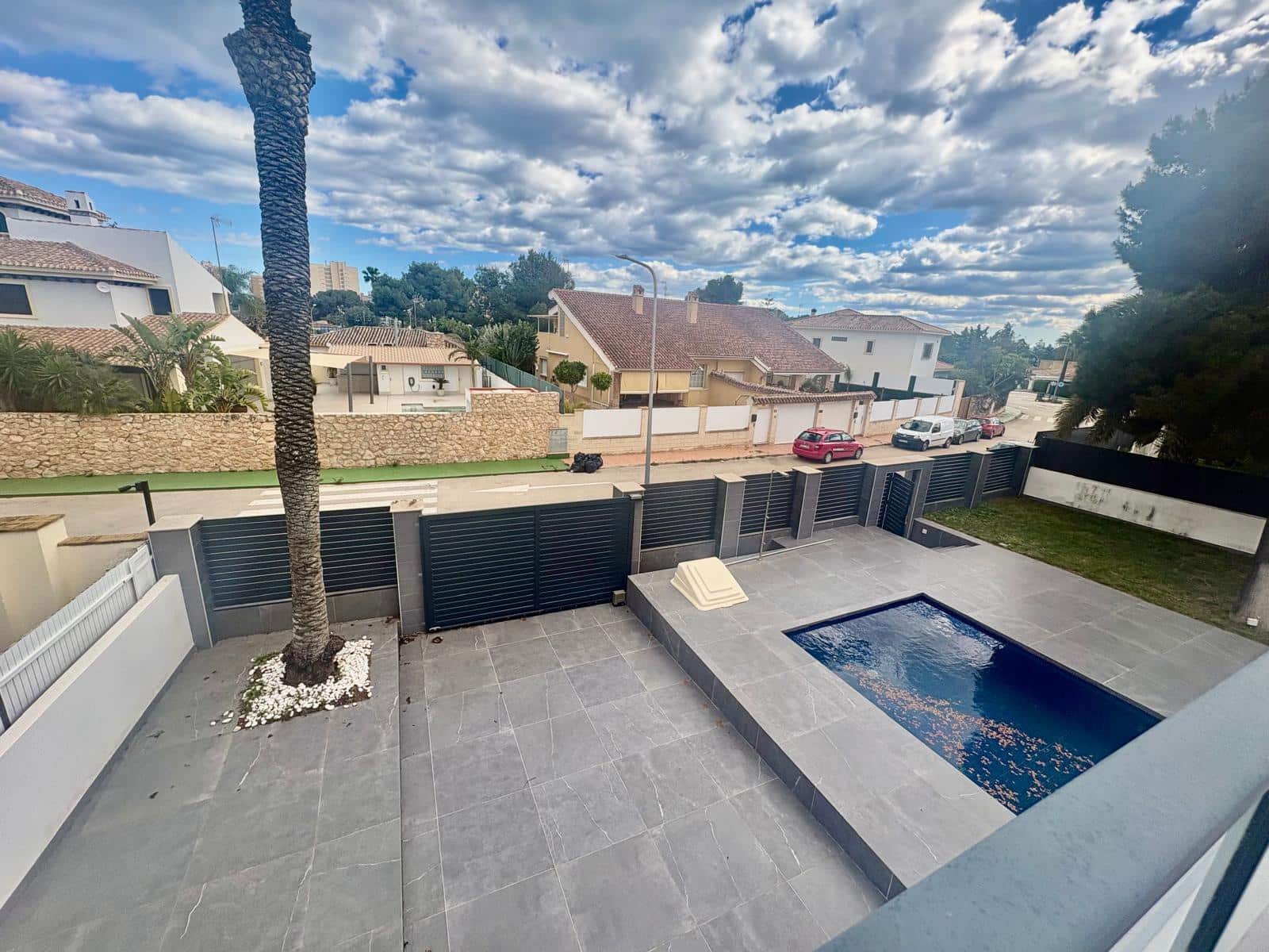 4 Zimmer Villa zu verkaufen in Orihuela Costa - 985.000 € (Ref: 10032857)